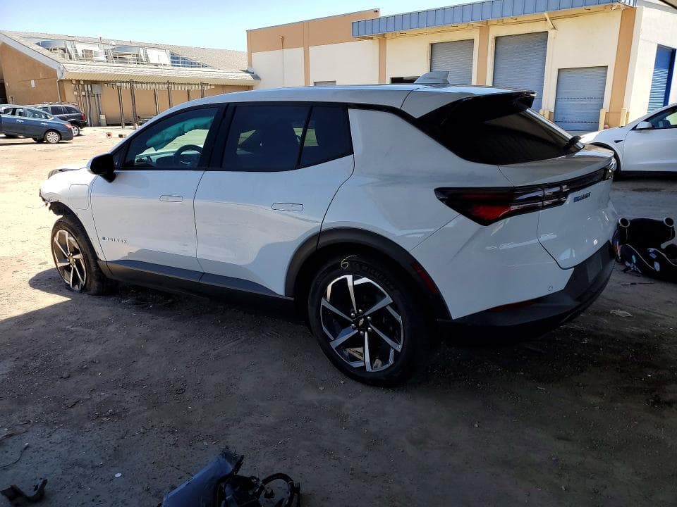 2025 CHEVROLET EQUINOX LT 2
