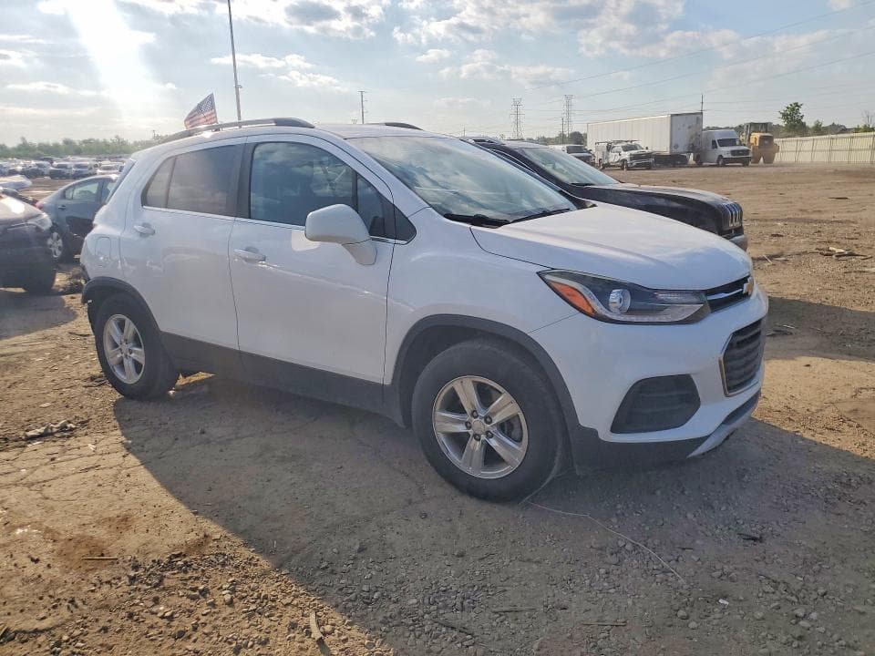 2018 CHEVROLET TRAX 1LT 4