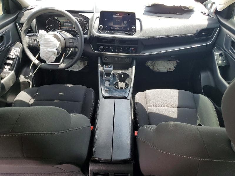 2024 NISSAN ROGUE S 8