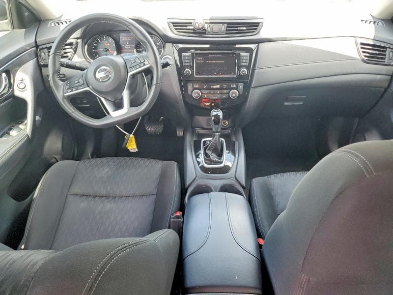 2019 NISSAN ROGUE SV 8