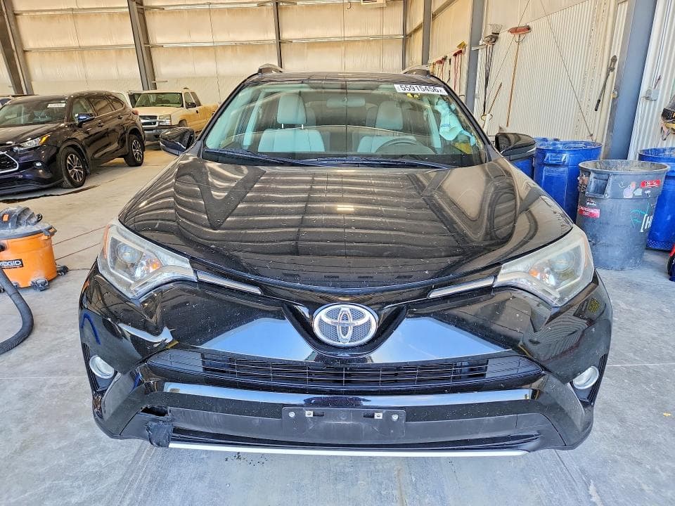 2016 TOYOTA RAV4 XLE XLE 5