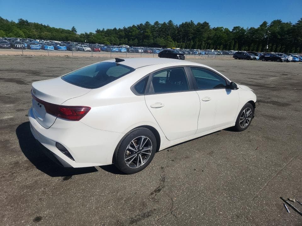 2024 KIA FORTE LXS LXS 3