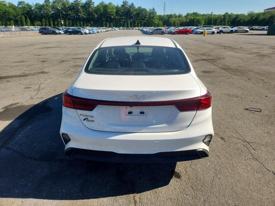 2024 KIA FORTE LXS LXS 6