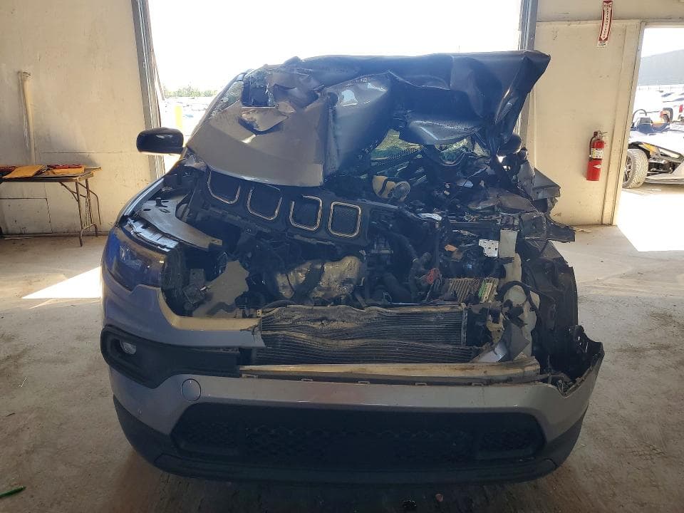 2022 JEEP COMPASS LATITUDE 5