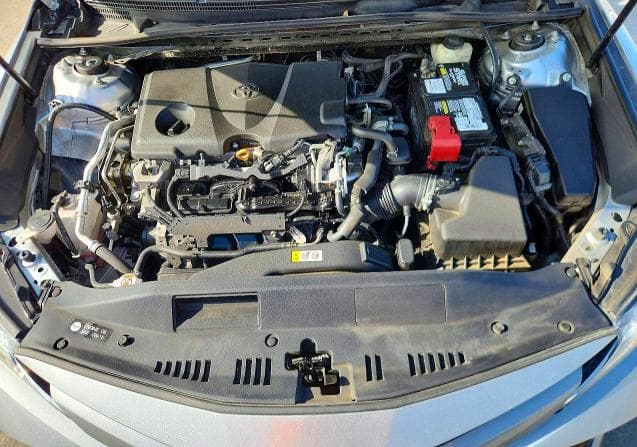 2018 TOYOTA CAMRY LE 11