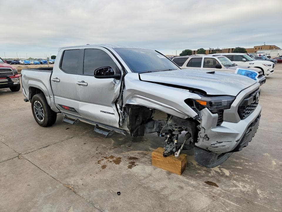 2025 TOYOTA TACOMA TRD SPORT TRD SPORT 4