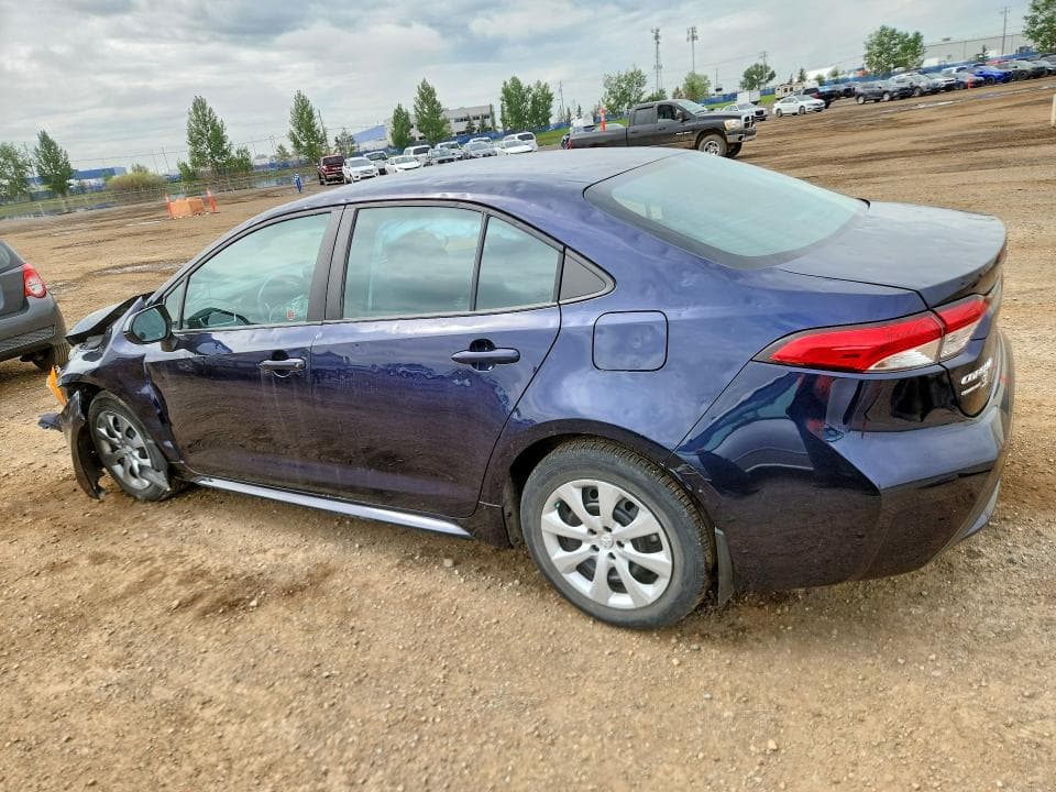 2022 TOYOTA COROLLA LE 2