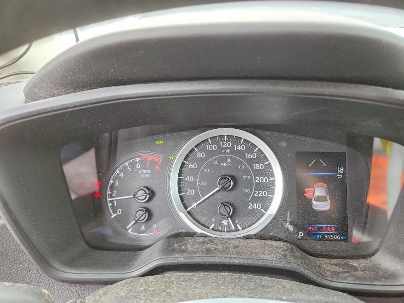 2022 TOYOTA COROLLA LE 9