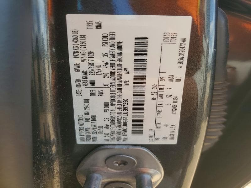 2020 FORD ESCAPE SE 14