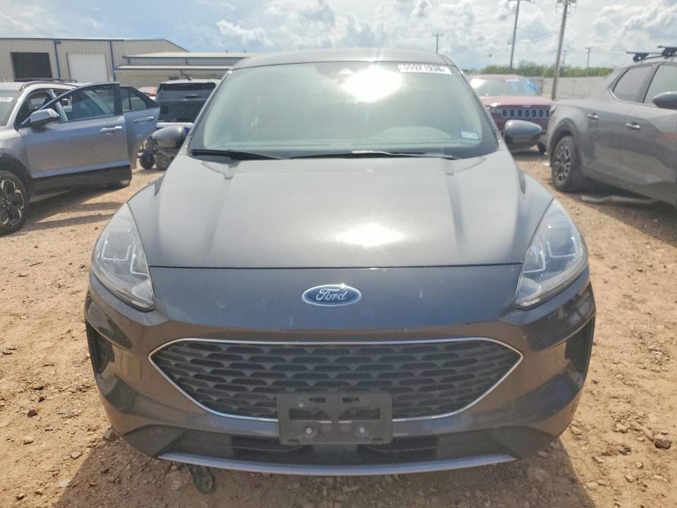 2020 FORD ESCAPE SE 5