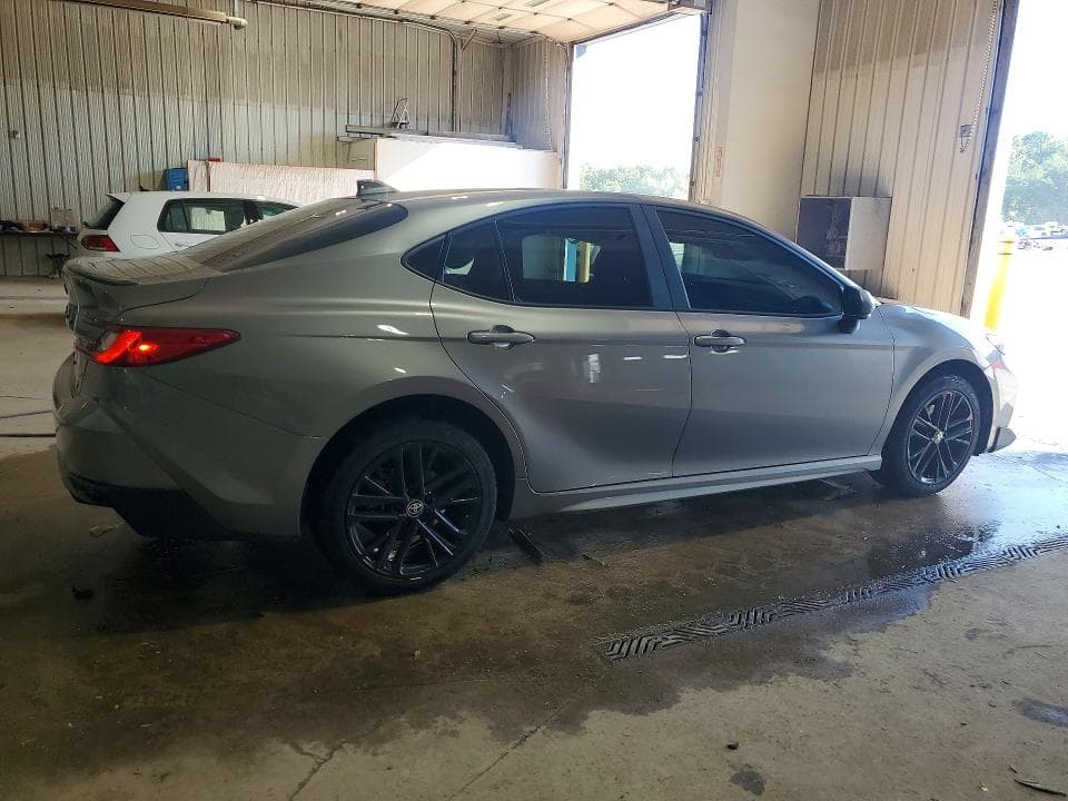 2025 TOYOTA CAMRY SE SE 3