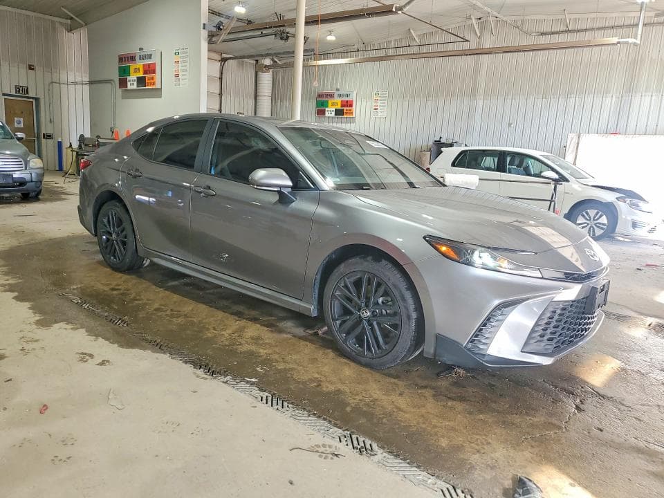2025 TOYOTA CAMRY SE SE 4
