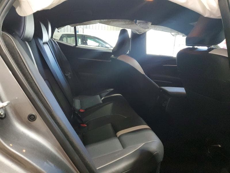 2025 TOYOTA CAMRY SE SE 10