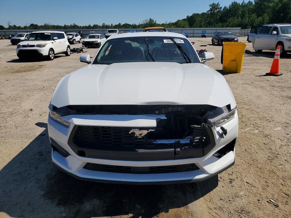 2024 FORD MUSTANG 5
