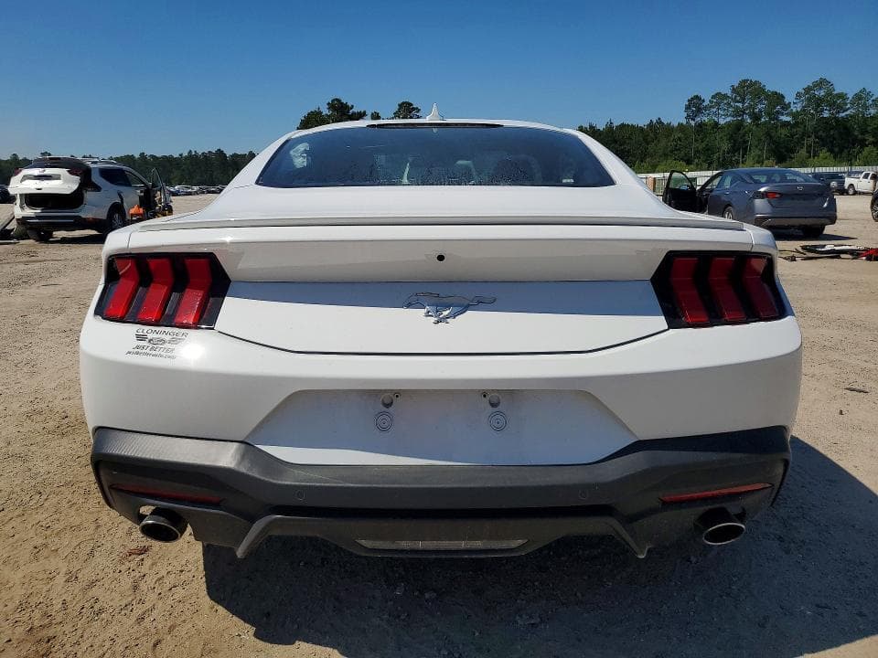 2024 FORD MUSTANG 6
