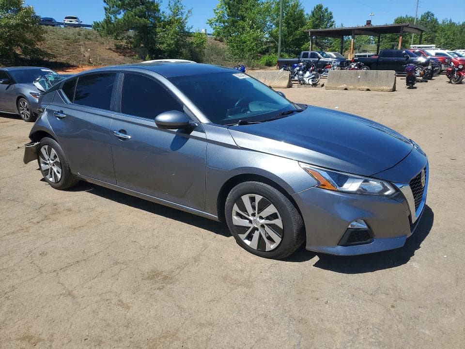 2019 NISSAN ALTIMA S S 4