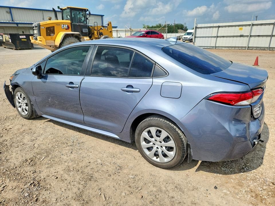 2024 TOYOTA COROLLA LE 2