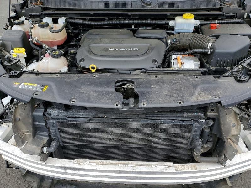 2024 CHRYSLER PACIFICA HYBRID SELECT 12