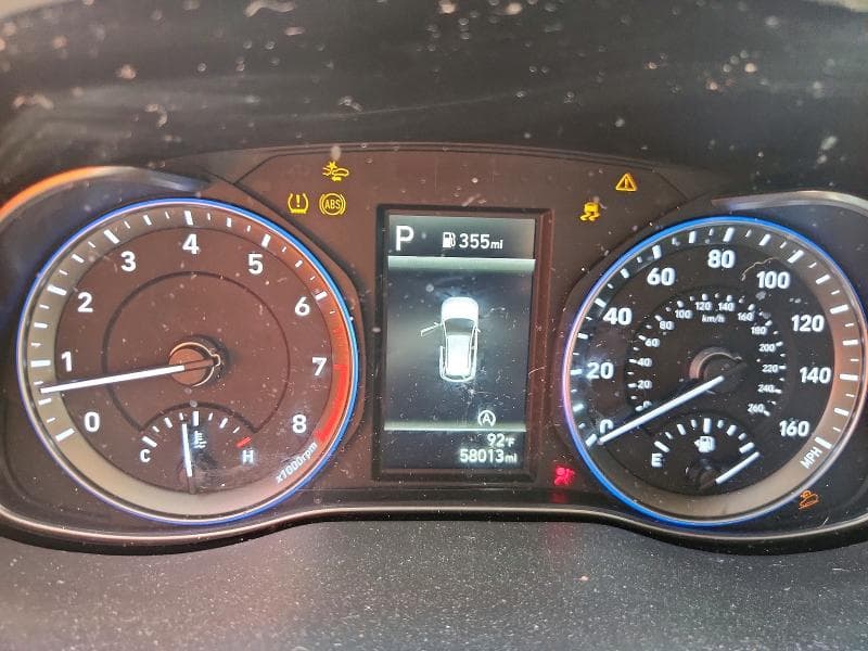 2023 HYUNDAI KONA SEL 9