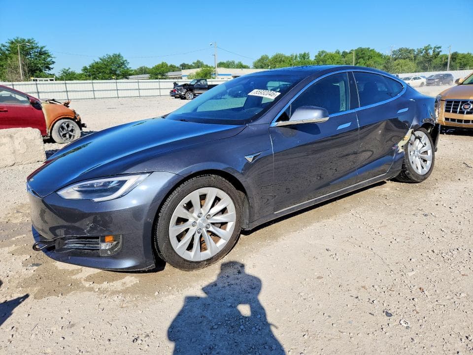 2016 TESLA MODEL S 1