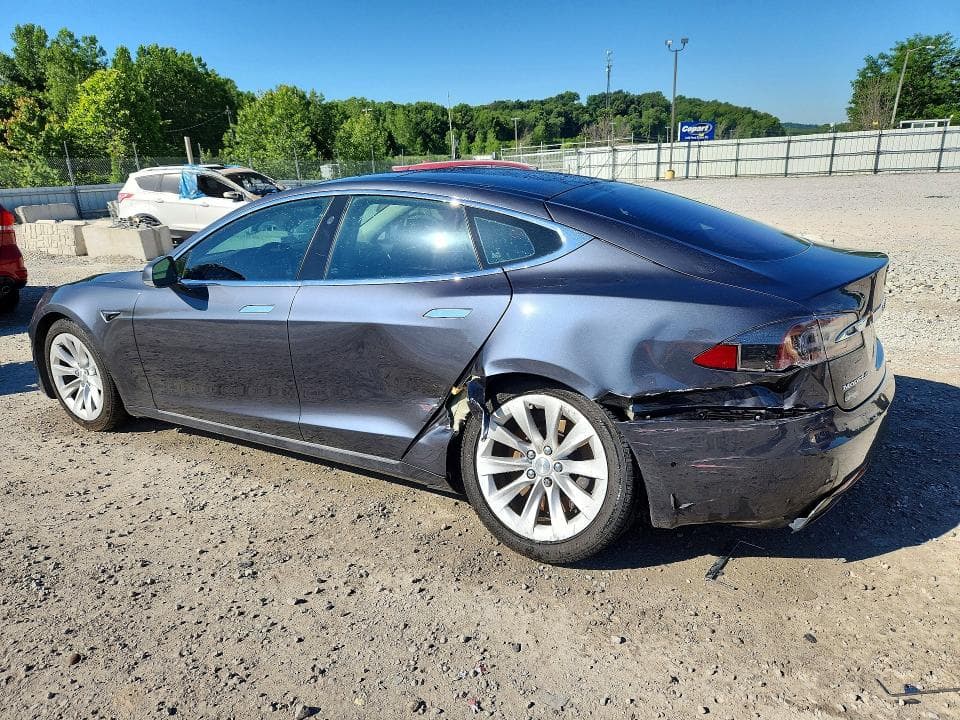 2016 TESLA MODEL S 2
