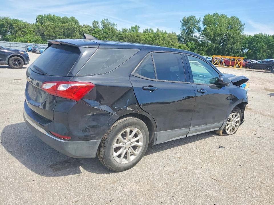 2018 CHEVROLET EQUINOX LS 3