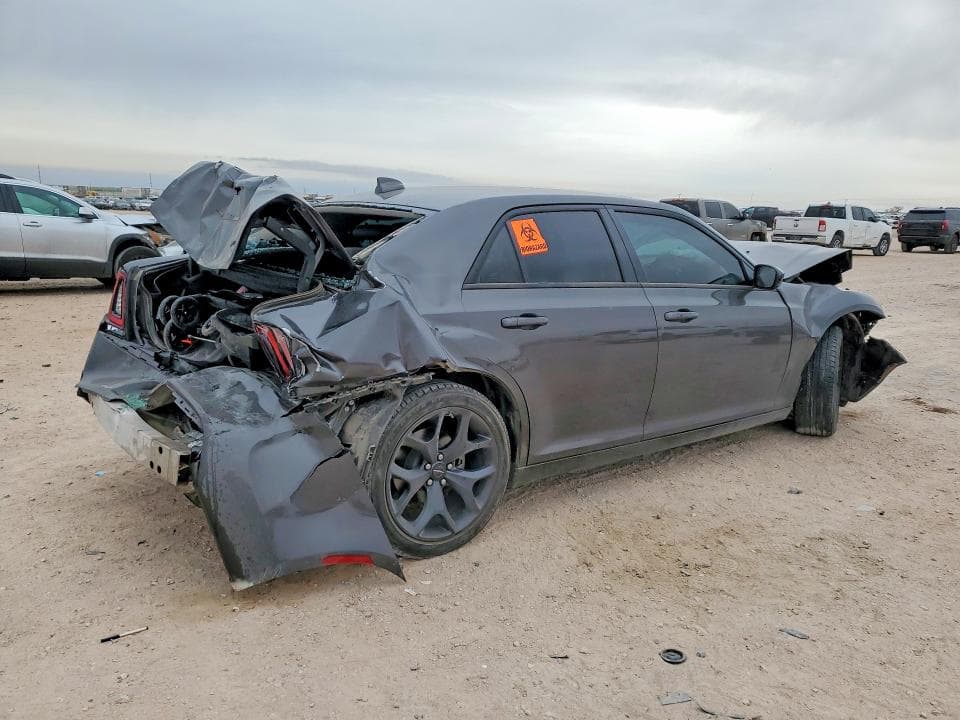 2023 CHRYSLER 300 TOURING 3