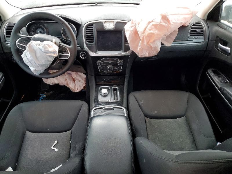 2023 CHRYSLER 300 TOURING 8