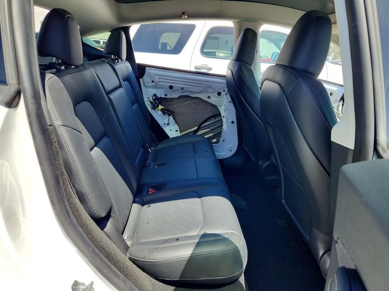 2022 TESLA MODEL Y 11