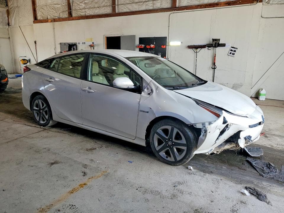 2019 TOYOTA PRIUS 4