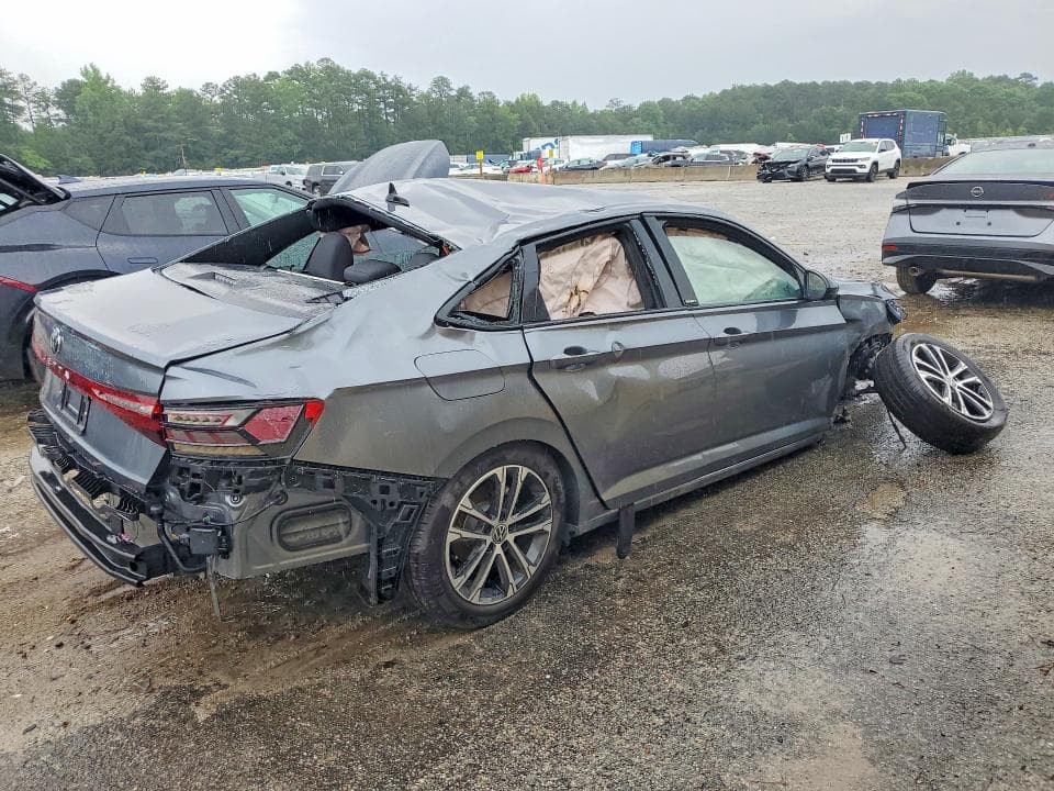 2025 VOLKSWAGEN JETTA SPORT 3