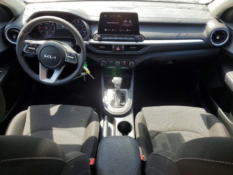 2024 KIA FORTE LXS 8