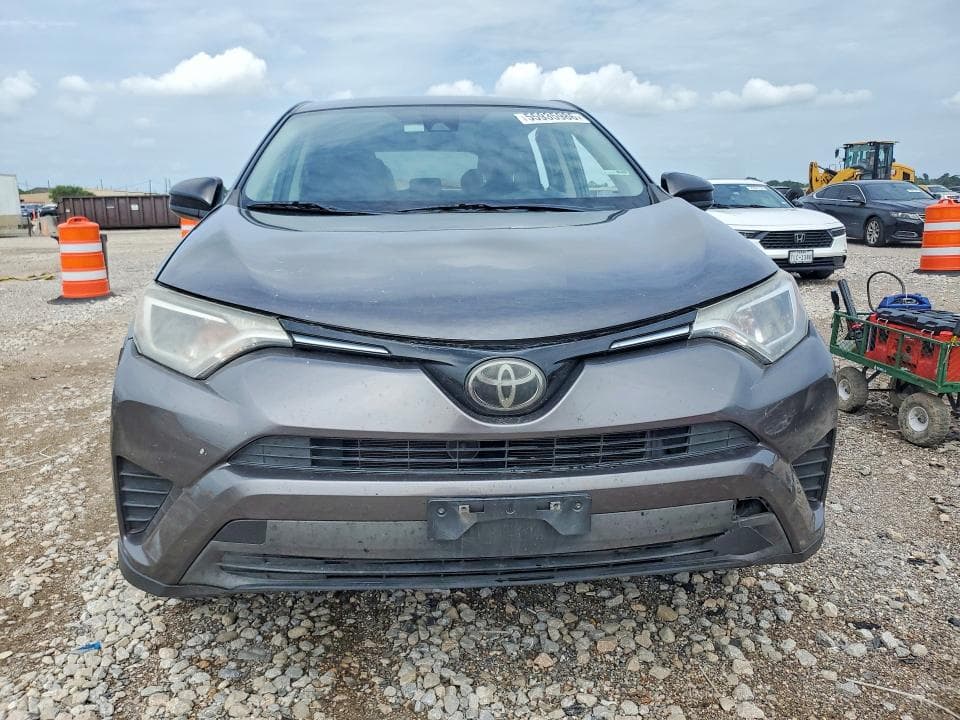 2018 TOYOTA RAV4 LE 5