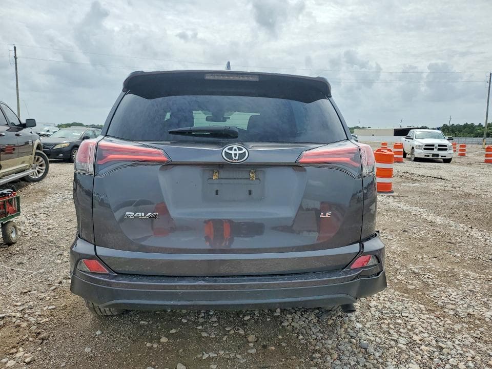 2018 TOYOTA RAV4 LE 6