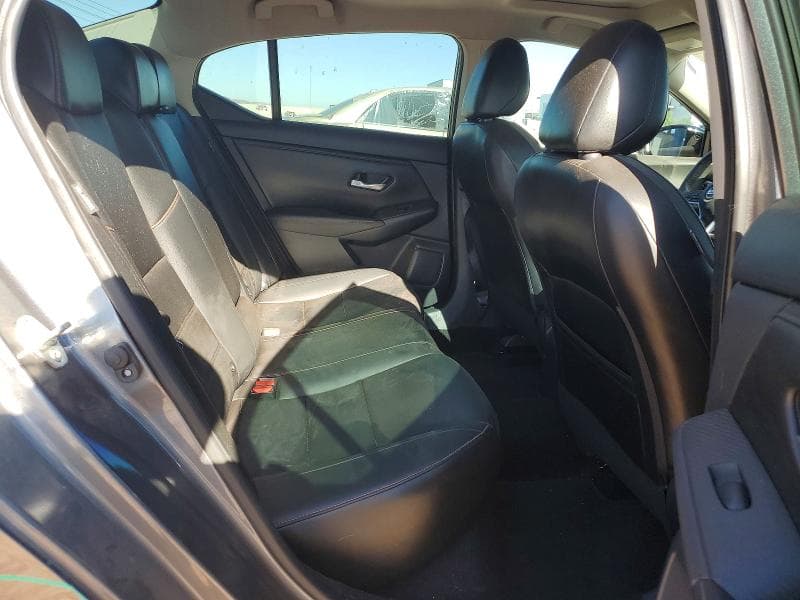 2021 NISSAN SENTRA SR 10
