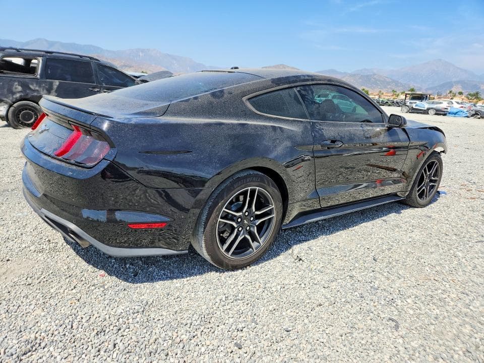 2018 FORD MUSTANG 3