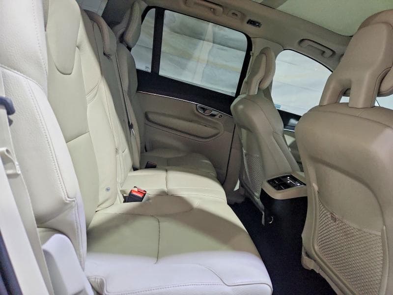 2020 VOLVO XC90 T5 MOMENTUM T5 MOMENTUM 11