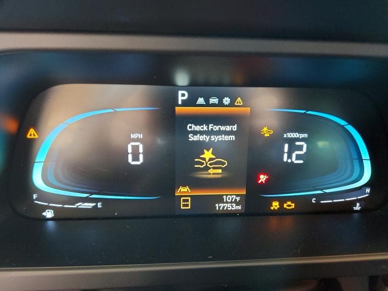 2025 HYUNDAI ELANTRA SEL SPORT 9