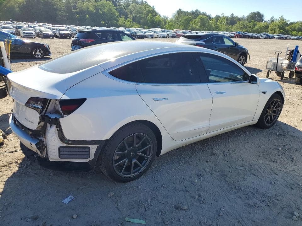 2018 TESLA MODEL 3 3