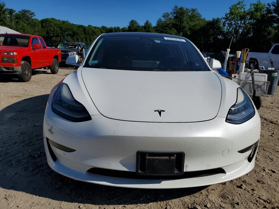 2018 TESLA MODEL 3 5