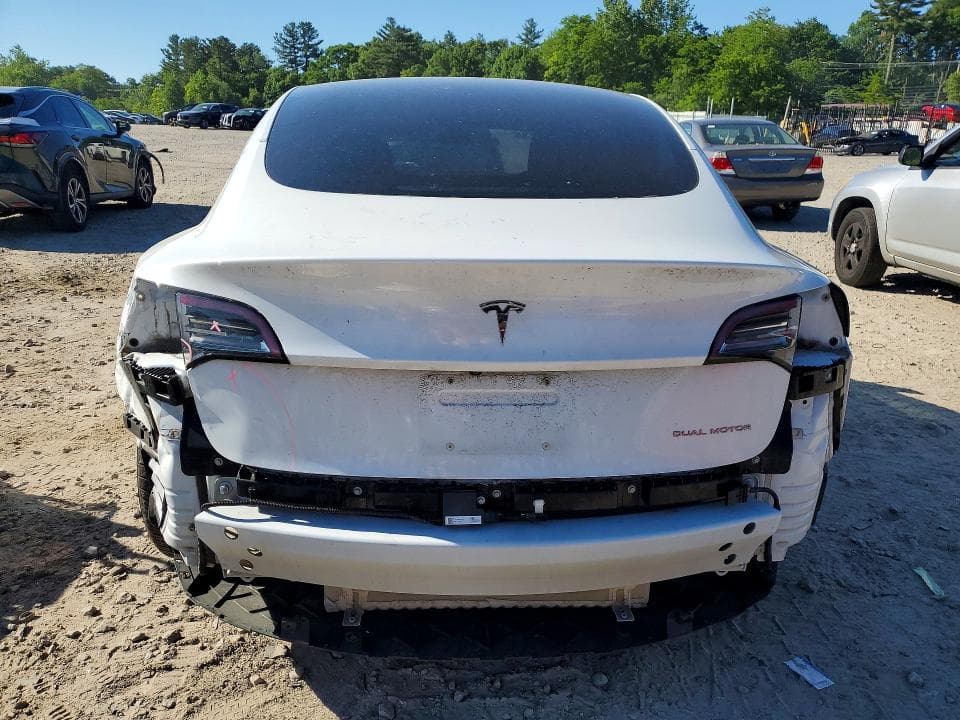 2018 TESLA MODEL 3 6