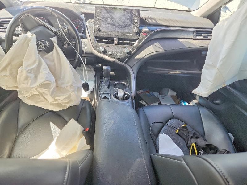2024 TOYOTA CAMRY XSE 8