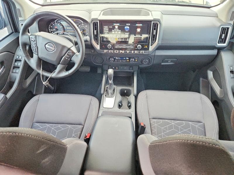 2025 NISSAN FRONTIER SV SV 8
