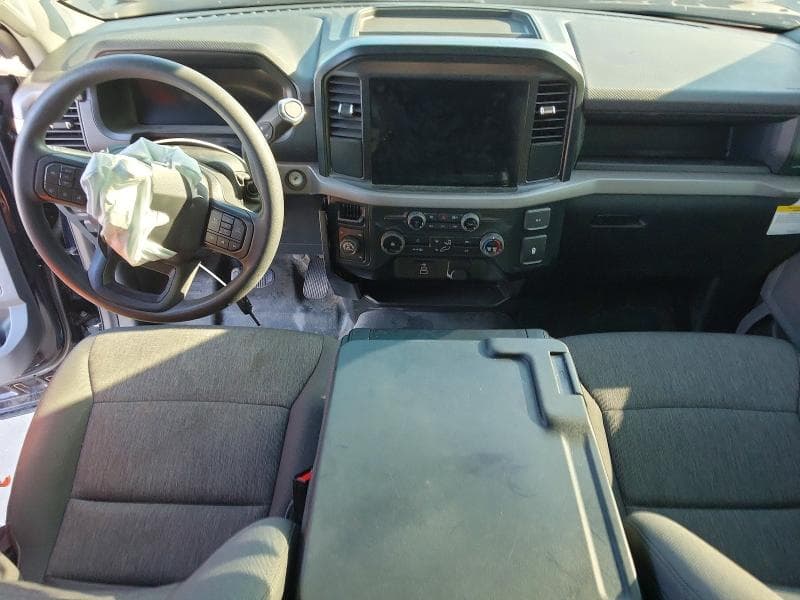 2025 FORD F150 XL XL 8