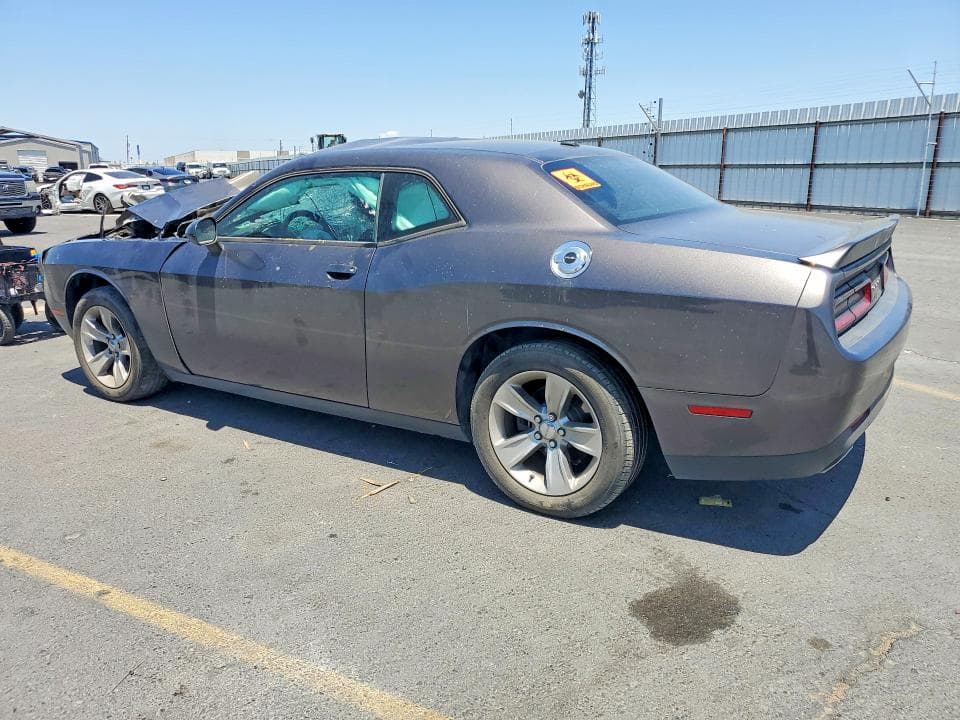 2021 DODGE CHALLENGER SXT 2