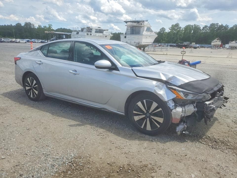 2020 NISSAN ALTIMA SL 4