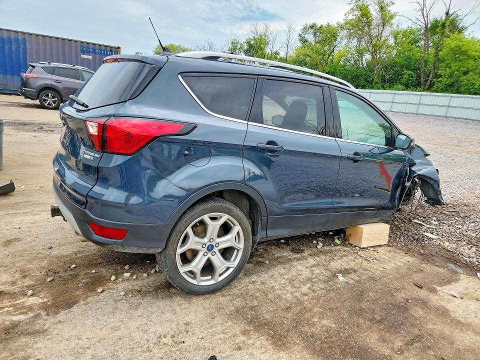 2019 FORD ESCAPE TITANIUM TITANIUM 3