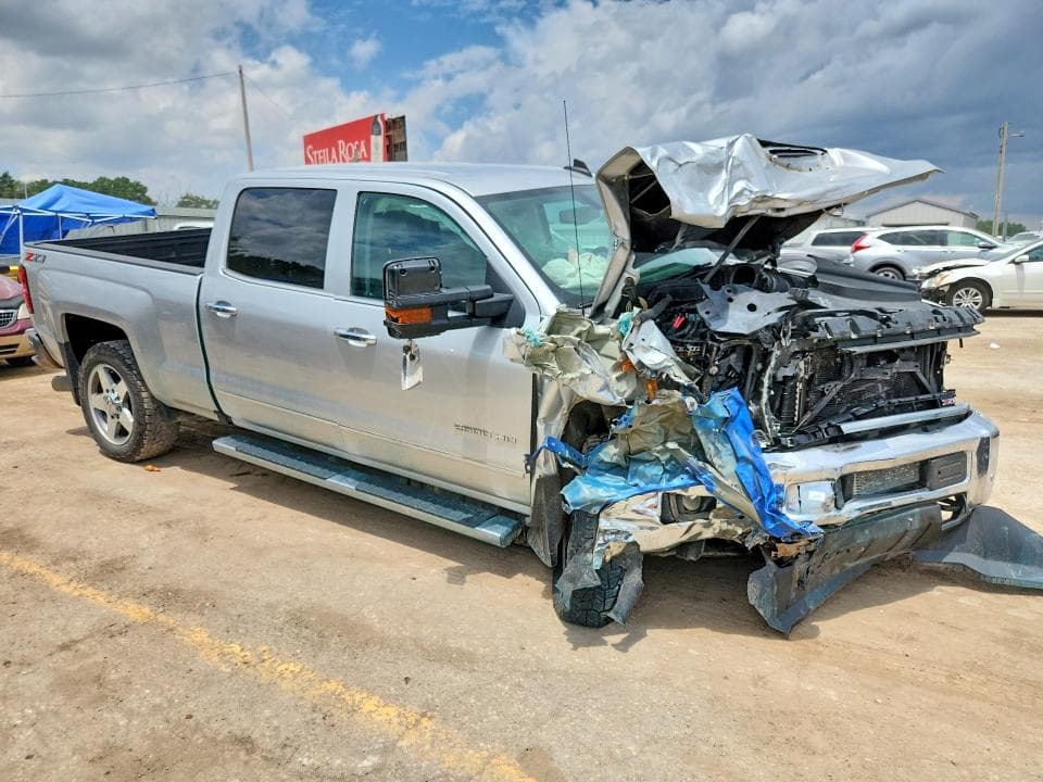 2018 CHEVROLET SILVERADO K2500 HEAVY DUTY LTZ 4