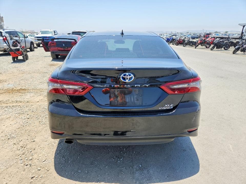 2023 TOYOTA CAMRY XLE 6
