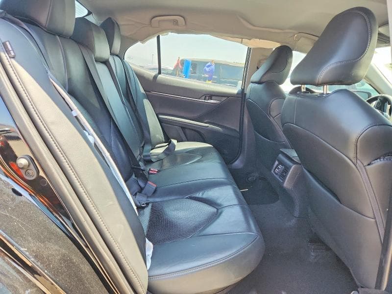 2023 TOYOTA CAMRY XLE 10